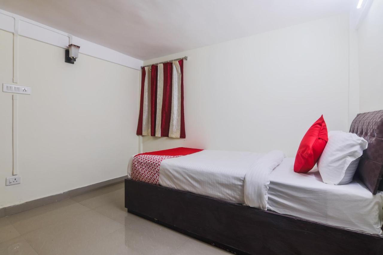 Oyo 18759 Nirvana Guest House Shillong Eksteriør bilde